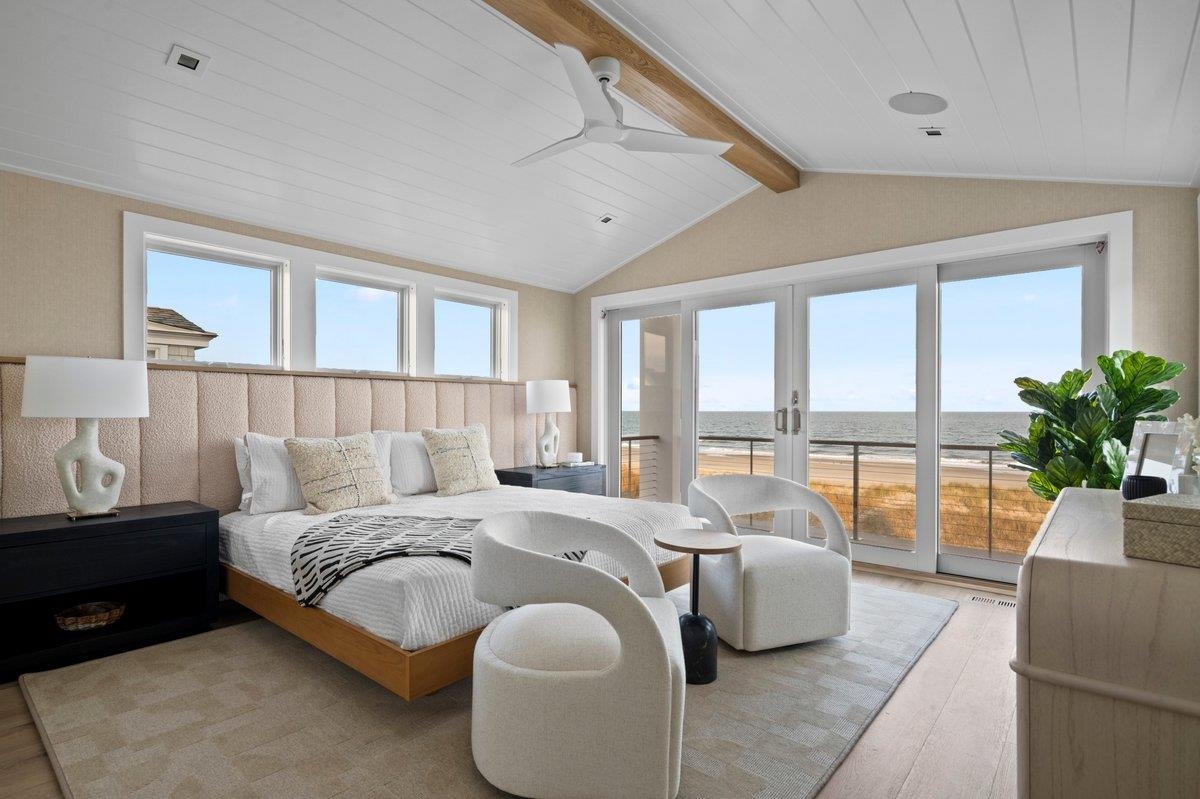 83 E 25th St Avalon, NJ 08202