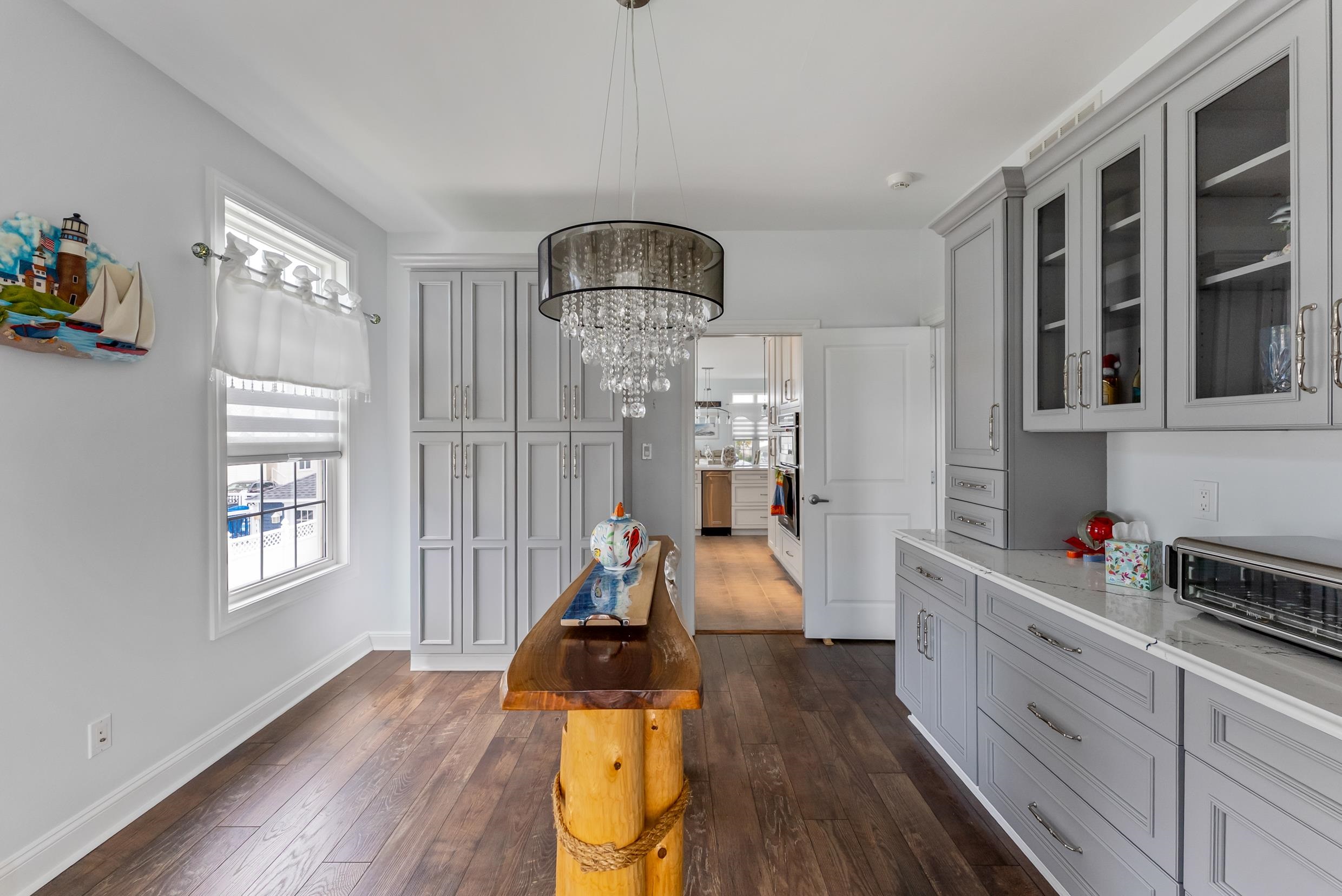 221 E 21st Ave North Wildwood, NJ 08260