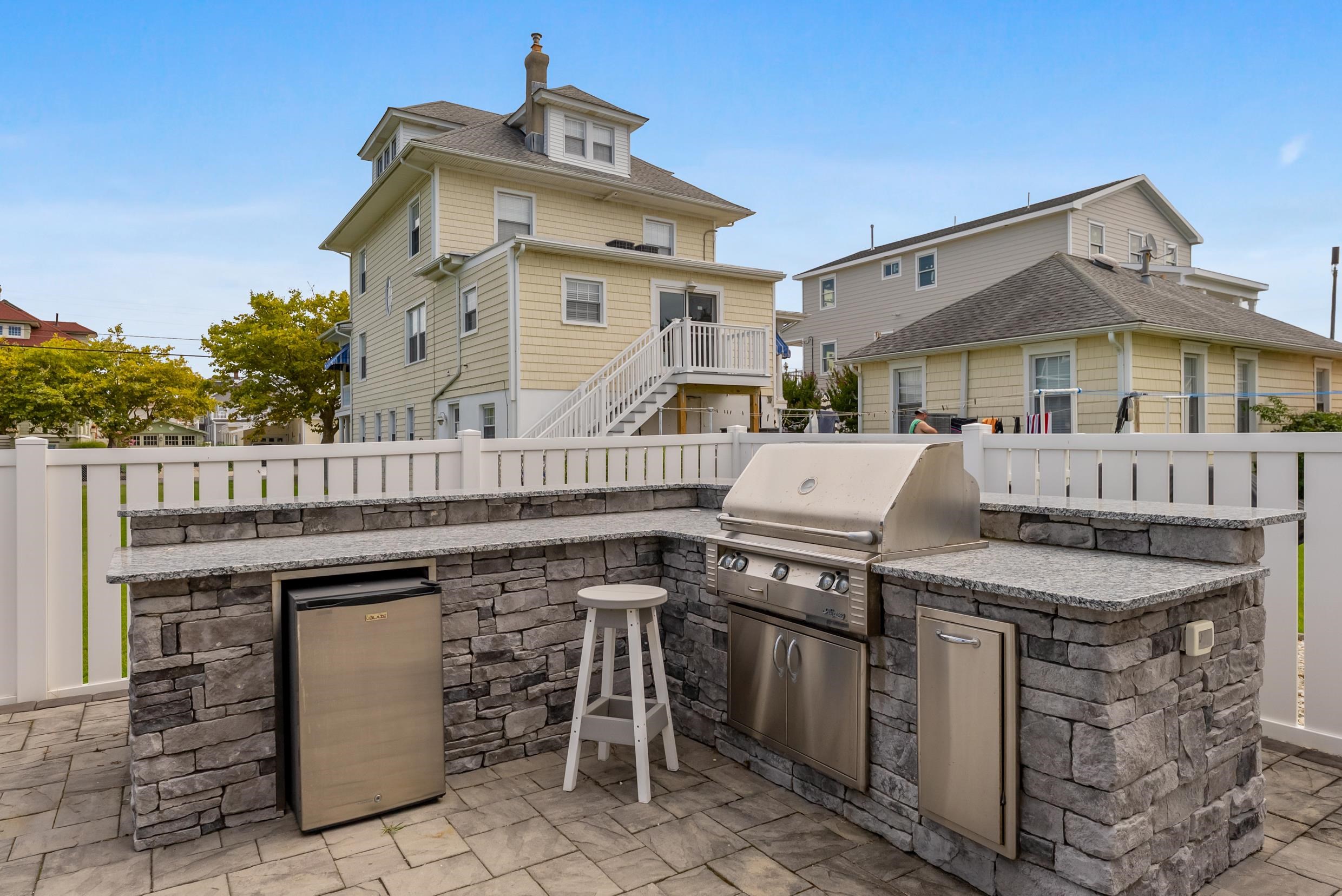 221 E 21st Ave North Wildwood, NJ 08260