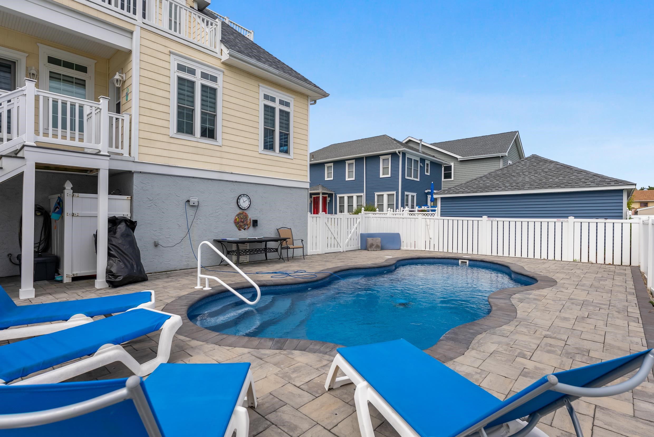 221 E 21st Ave North Wildwood, NJ 08260