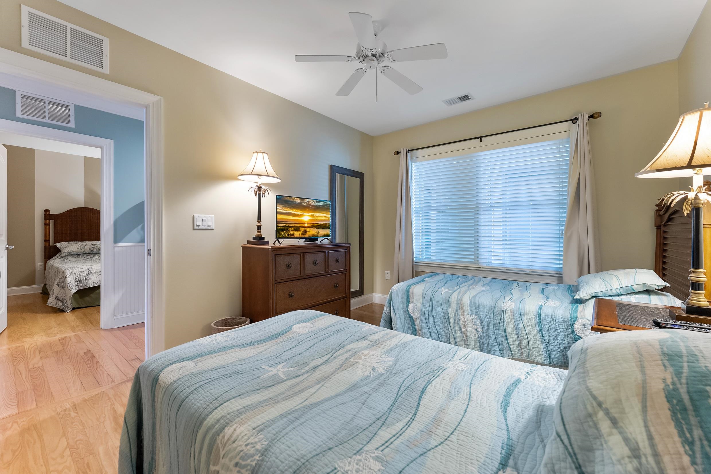 101 W Spruce Ave North Wildwood, NJ 08260