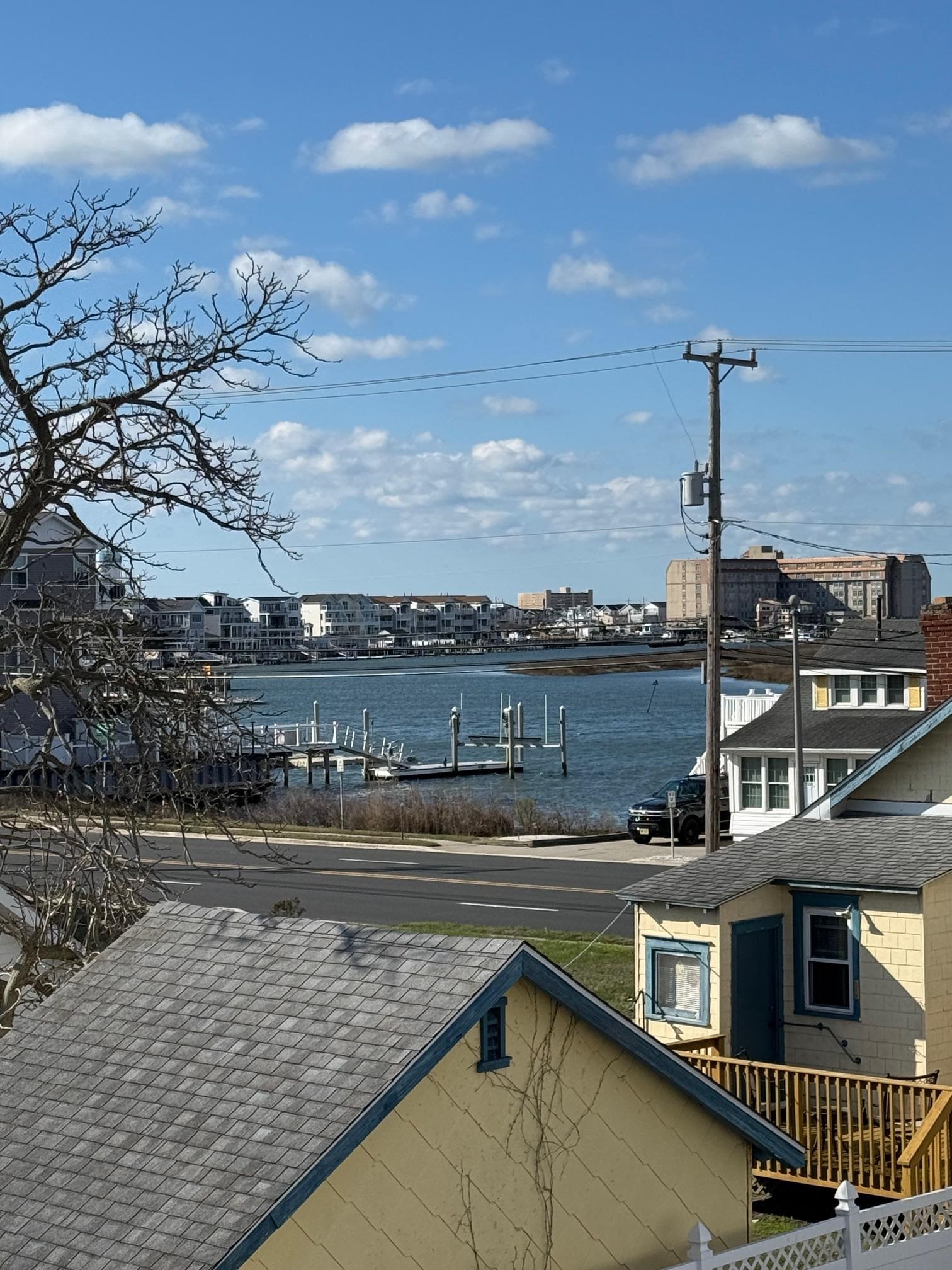 514 W Pine Ave North Wildwood, NJ 08260