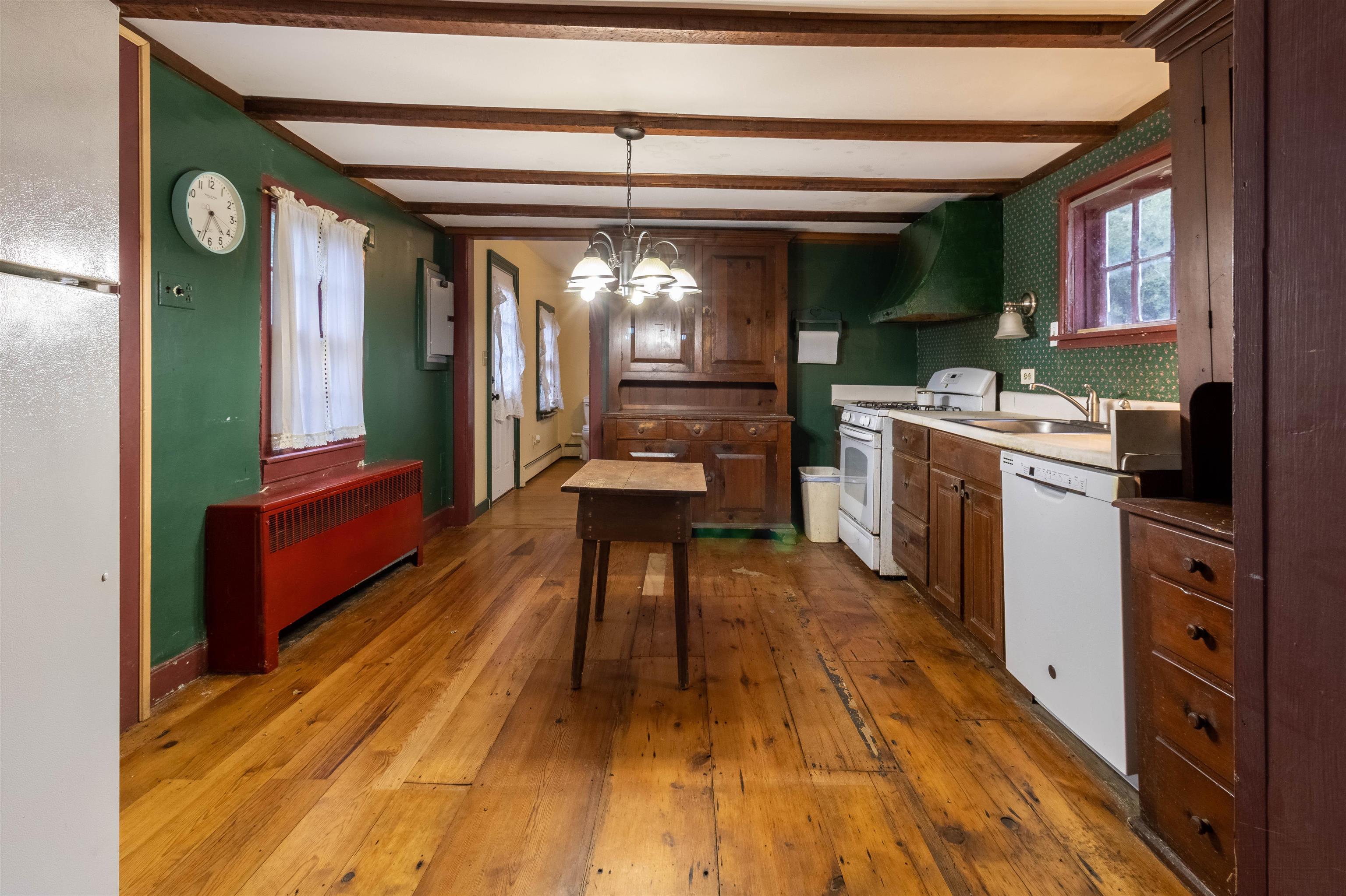 1845 N Rte 9th Swainton, NJ 08210