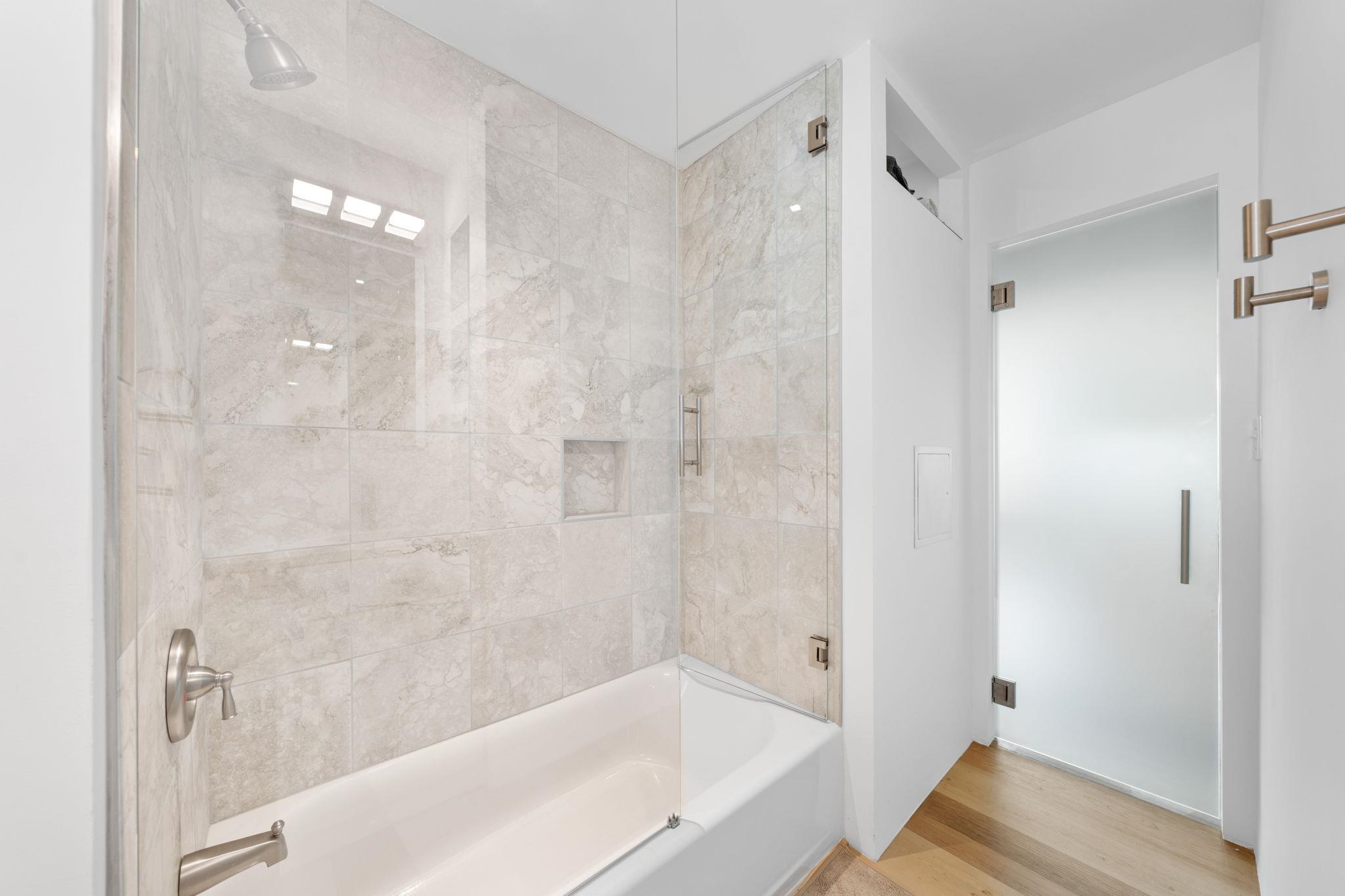 2988 1st Ave Avalon, NJ 08202